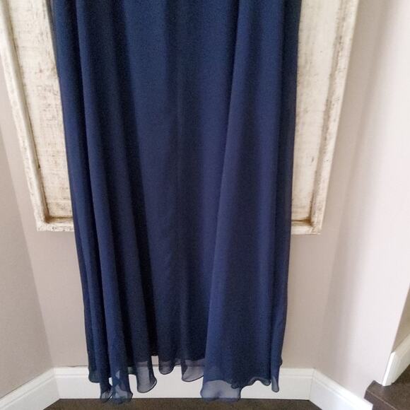 After Six Women's Sweetheart Neck Evening Gown in Navy Blue - Picture 8 of 10